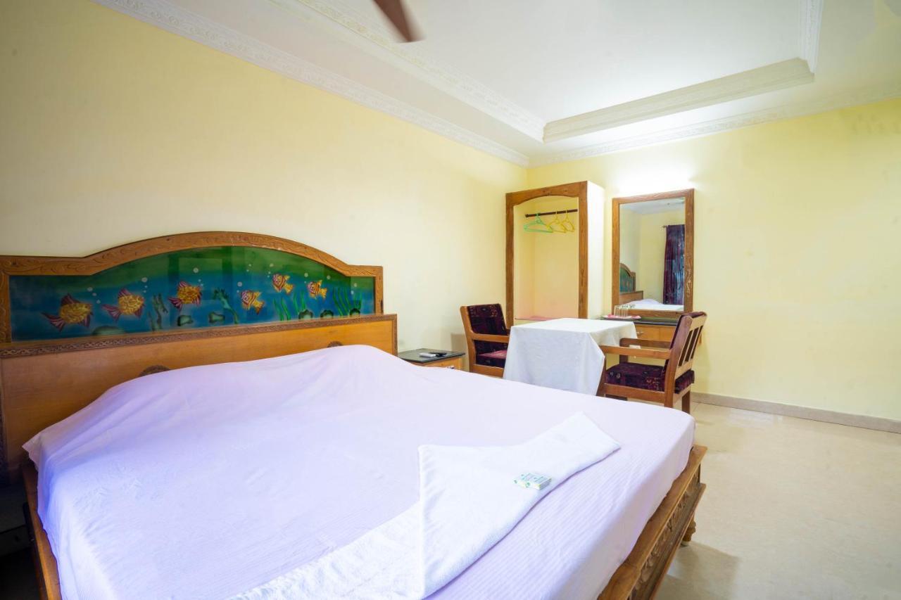 Hotel Tamilnadu, Courtallam I Kuttālam Екстериор снимка